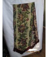 Floral Tapestry Table Runner Size is 12.5 inches wide x 72 inches long New - $454.94 MXN