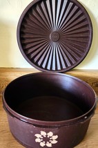 Vintage Tupperware Servalier Canister Brown With Lid 1204 7 See Pictures - $252.73 MXN