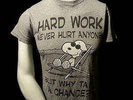 Peanuts Snoopy Small T Shirt Hard Work Never Hurt Anyone Comic Book Dog Beach S - £15.55 GBP