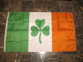 3X5 Sewn 2Ply Ireland Shamrock Double Sided Nylon Flag 3&#39;X5&#39; Gift Set - £31.00 GBP