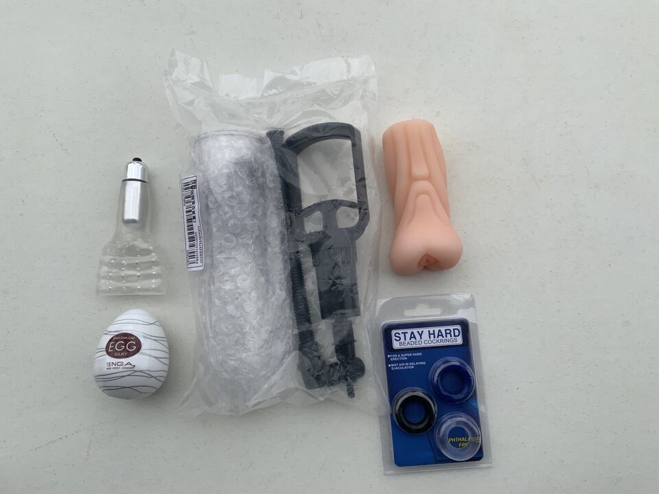 5 Piece Male Toy Box Penis Pump And Masturbation Toys - $25.96