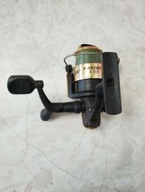 Eagle Claw Black Eagle 430 Spinning Reel - £15.65 GBP