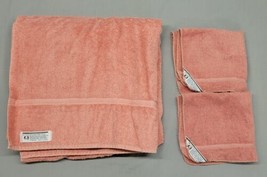 Vintage Lot JC Penney Towels 1 Bath 1 Wash Dark Rose Pink Made in USA - £14.04 GBP