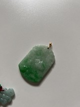 14K Yellow Gold China Green Jadeite Jade Plain Pendant of Bird and Flowe... - $7,282.94 MXN
