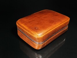 Brizard and Co Antique Saddle Leather Traveler with cutter and lighter image 7