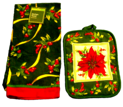 Holiday Time Green White &amp; Red 2 Holly Kitchen Towels 2 Poinsettia Potholder New - £10.27 GBP