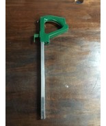 Oreck XL2540RH Handle NO CORD. BW96 - $14.84