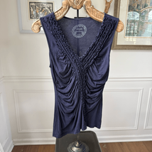 Anthropologie Deletta Dark Blue Vneck Ruffle Rucked Tank L - $377.69 MXN