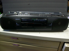SONY CFS-W303 AM/FM Double Cassette Vintage Boombox - SERVICED - £117.98 GBP