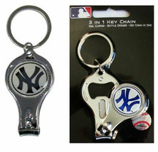New York Yankees 3 In One Key Chain Bottle Opner &amp; Nail Clipper New &amp; Licensed - £5.80 GBP