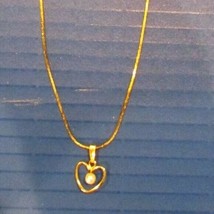 Dainty Heart Pendant Necklace - 16&quot; - £9.02 GBP