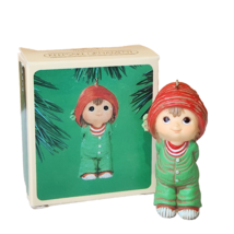 1984 Hallmark Keepsake Ornament Muffin Vintage 2.5” Christmas Indoor Dec... - $11.30