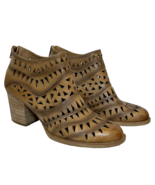 Söfft Women&#39;s Perforated Leather Bootie Tan Size 9.5 M - €24,56 EUR