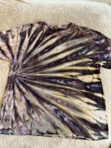 NEW Gildan Mens Purple Yellow Gray Sunburst Ice Tie Dye Short Sleeve Shirt XXL - £13.78 GBP
