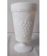 Anchor Hocking Milk Glass Stemmed Goblet Grape Leaves 8oz Water Milk Rep... - £7.90 GBP