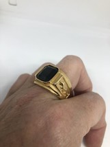 Vintage Schwarzer Onyx Herren Drachen Ring Goldener Edelstahl Größe 12 - £26.90 GBP