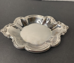 International Silver Tray Candy Or Nut Dish Silver Plate 9 Inch Long 150 Grams - £6.32 GBP