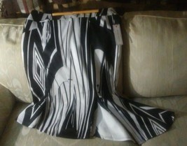 Bisou Bisou Michele Bohbot Skirt 12 Black White NWT Zipper Polyester Spandex - £26.07 GBP