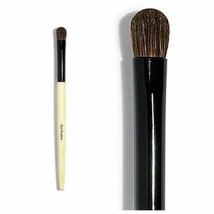 BOBBI BROWN EYE SHADOW Brush - Full Size - NEW - 100% Authentic - $34 MSRP - $254.13 MXN