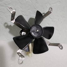 Genuine OEM General Electric WB26K5061 Range Oven Fan &amp; Motor Assembly - $1,020.10 MXN
