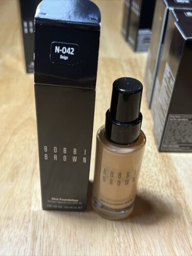 Primary image for Bobbi Brown Skin Foundation SPF15 Foundation Shade N-042 BEIGE 30ml New In Box