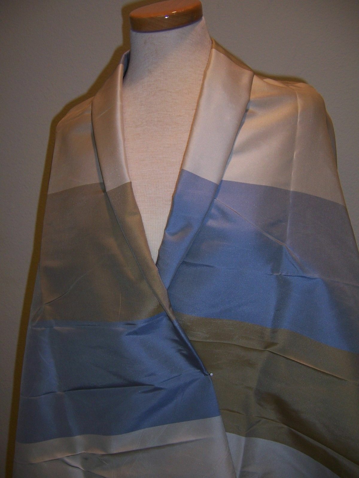 Primary image for 2.25yd ITALY SILK TAFFETA WIDE BAND IRE BLUE GREY TAUPE FABRIC DRESS/HOME#BP6