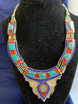 Vtg Native Design Necklace 17&quot; Fashion Jewelry Turquoise Coral Lapis Silvertone - £151.24 GBP