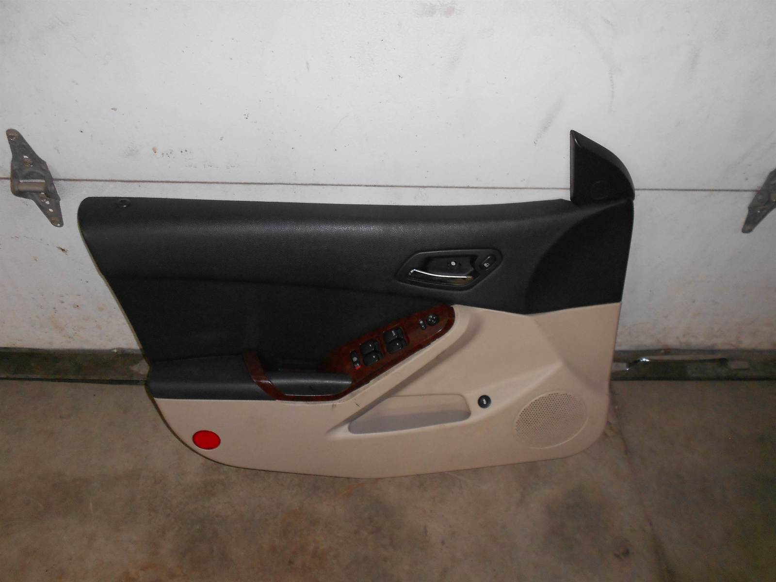 Full-size item image