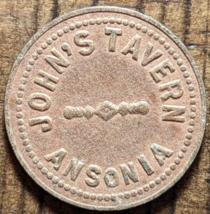 Ansonia, Connecticut CT John&#39;s Tavern 10¢ Red Fiber Unlisted Trade Token - £22.64 GBP