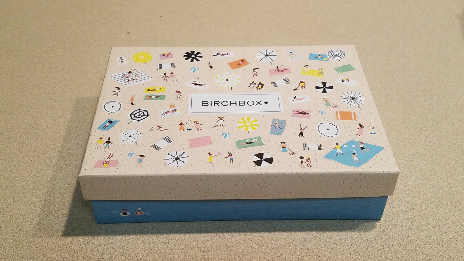 Primary image for BirchBox "Beach Babes" 7 1/4" x 5 1/4" Gift Box with Foam Insert