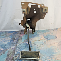 1969-1972 Pontiac GTO Lemans Grand Prix Automatic Brake Pedal and Suppor... - €120,56 EUR