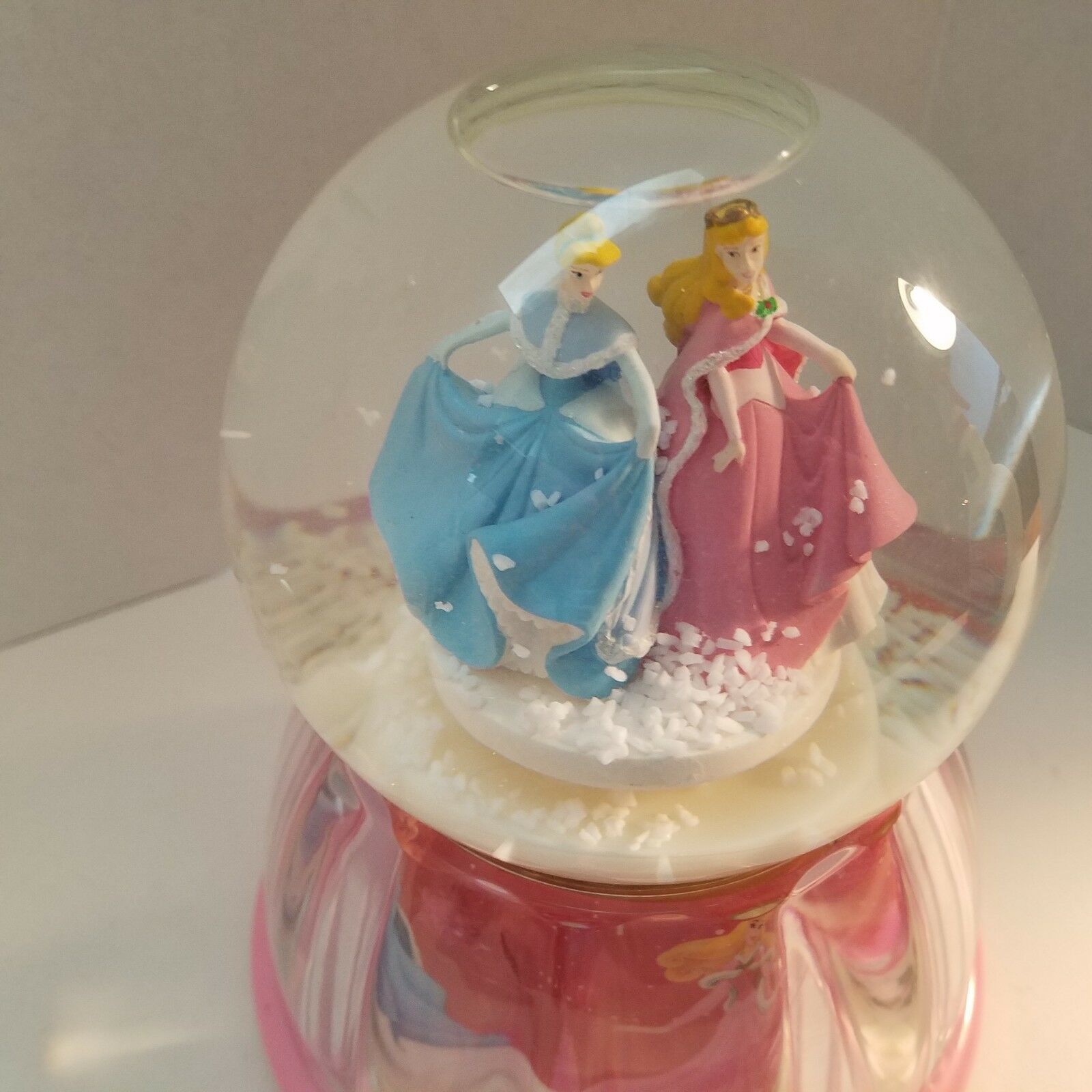 Primary image for Disney Princesses Musical Light Up SnowGlobe Line In Jingle Bells Video Below