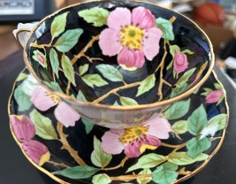Tuscan Taza y Platillo Patrón Floral Hecho en Inglaterra Negro Rosa - $42.35