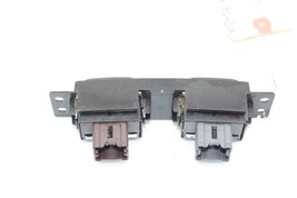 05-06 INFINITI G35 HEATED SEAT SWITCH CONTROL BUTTON Q0097 image 9