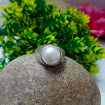 Pearl Ring Minimalist Ring Unisex Ring Simple Ring Gift For Her Dainty Ring - £41.12 GBP