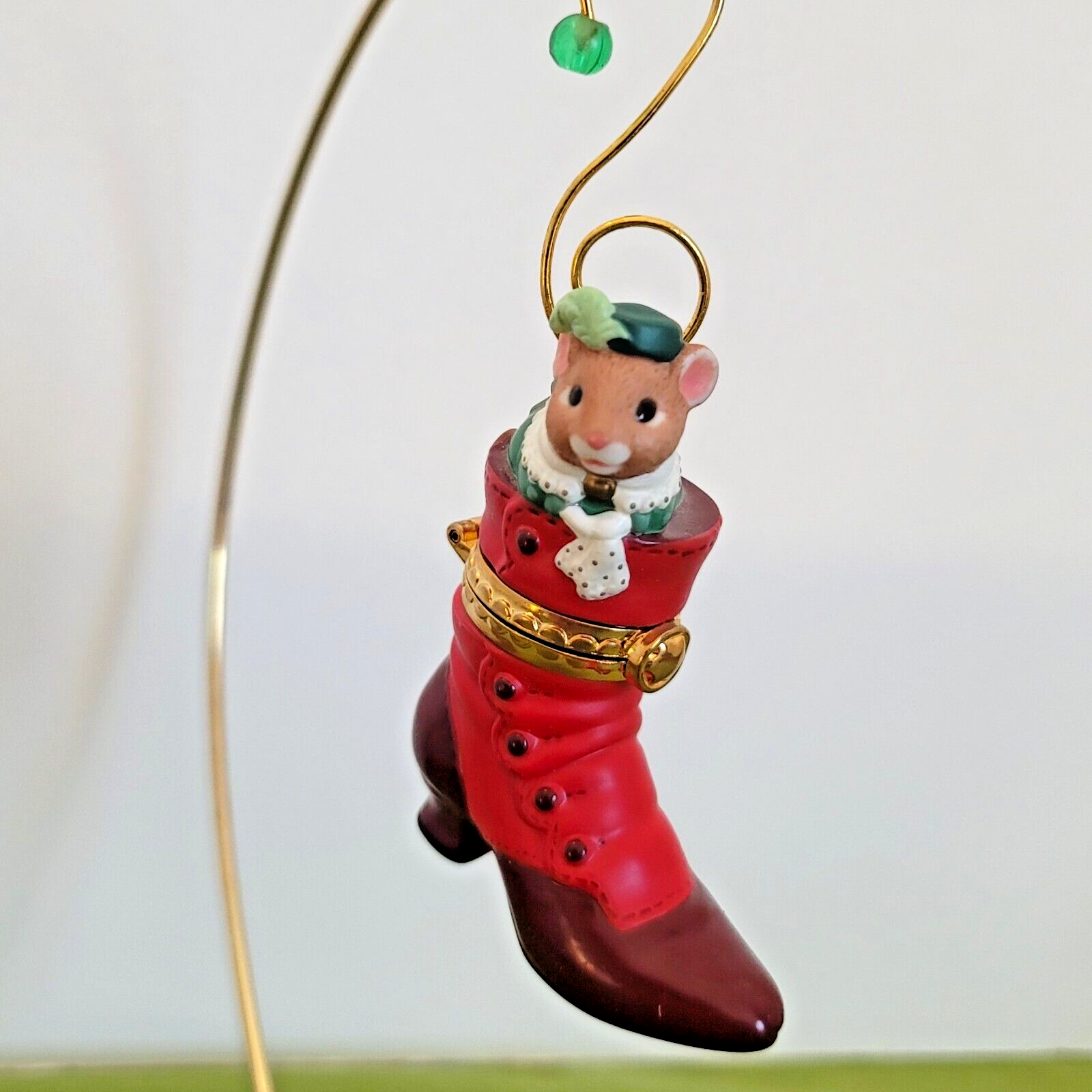 2000 Hallmark Ornament Fashion Afoot Mouse in a Boot Trinket Box #1 in Series - $6.92
