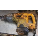 DEWALT ROTARY HAMMER MODEL DW530 - £104.84 GBP