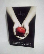 Twilight Saga : Twilight by Stephenie Meyer 1st Paperback Edition September 2006 - £149.50 GBP
