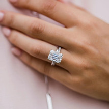 4.50Ct Emerald Cut Simulated Diamond 925 Silver Women Wedding Bridal Ring Set - £66.44 GBP