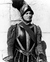 Errol Flynn Portrait in Suit of Armour 8x10 Photo - £6.38 GBP