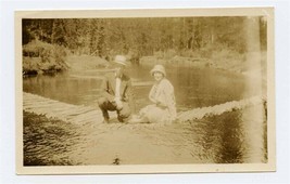 Man &amp; Woman on Sagging Bridge Almost in the Water at Murray&#39;s Camp Photo - £14.32 GBP