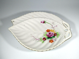 Twin Leaf Shaped Floral Pattern Decorative Bowl From Occupied Japan - $11.11