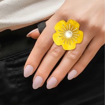 Fashion Marbled Yellow Acrylic Flower Pearl Center Gold Plated Adjustabl... - £27.38 GBP