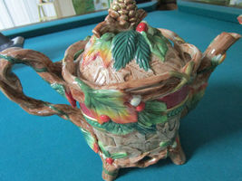 Fitz &amp; Floyd Christmas Thanksgiving Teapot Basket Cookie Dish Bear  - $2,094.01 MXN