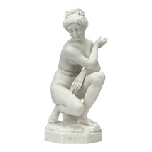 The Lely or Crouching Venus Aphrodite Kneeling Cast Marble Sculpture Sta... - $55.07