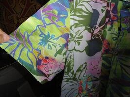 Robert Graham Honolulu  Hawaiian Floral Embroidered Short Sleeve Size 2XL image 3