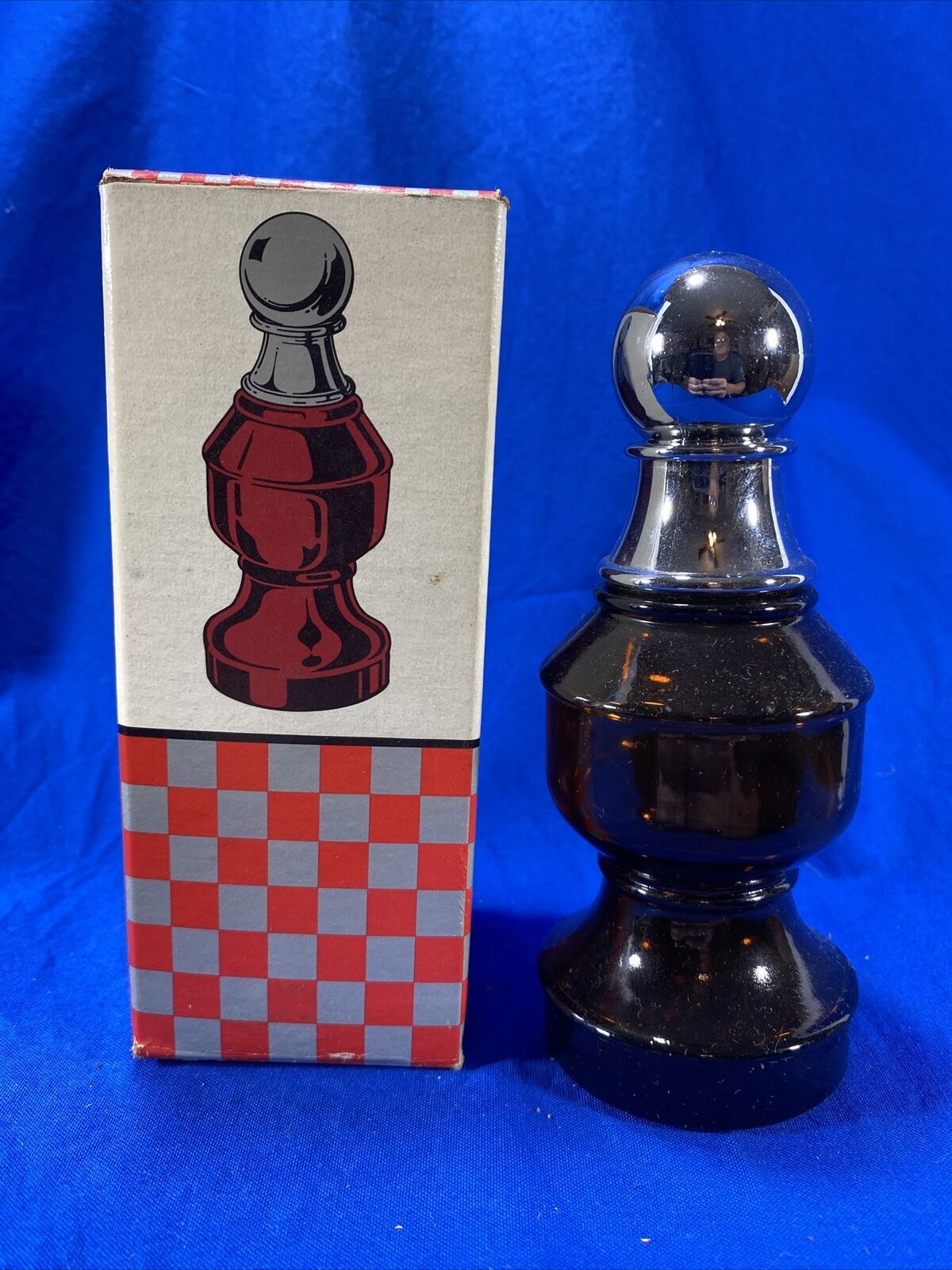 Primary image for VINTAGE AVON The Pawn Chess Wild Countr After Shave Empty Bottle 3 FL OZ In Box