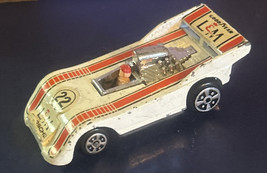 Yatming Vintage Chevron Porsche No 1022 Race Car, White - 1:64 Scale #22 - £8.84 GBP