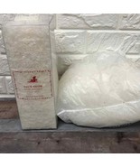 Pottery Barn Christmas Holiday Village Accessory Artificial Faux Snow 10oz+ - $40.00 CAD