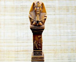 Head of TUTANKHAMUN with a cobra (The Powerful King in Ancient Egypt) st... - $109.00